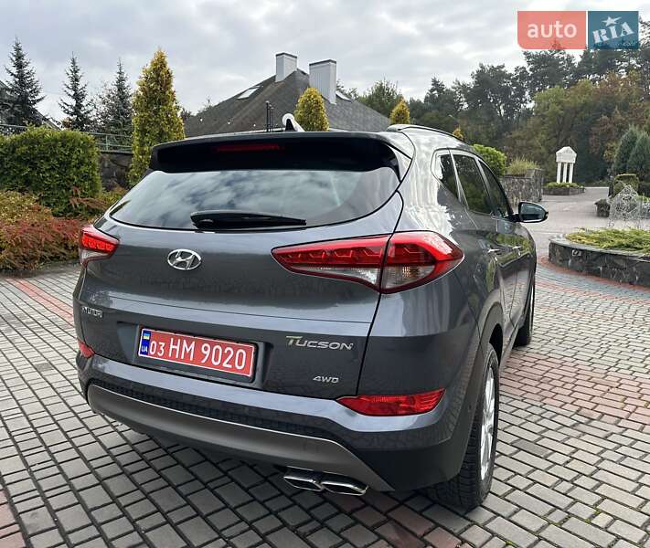 Позашляховик / Кросовер Hyundai Tucson 2015 в Луцьку