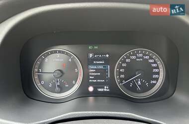 Внедорожник / Кроссовер Hyundai Tucson 2015 в 