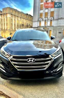 Позашляховик / Кросовер Hyundai Tucson 2017 в Харкові