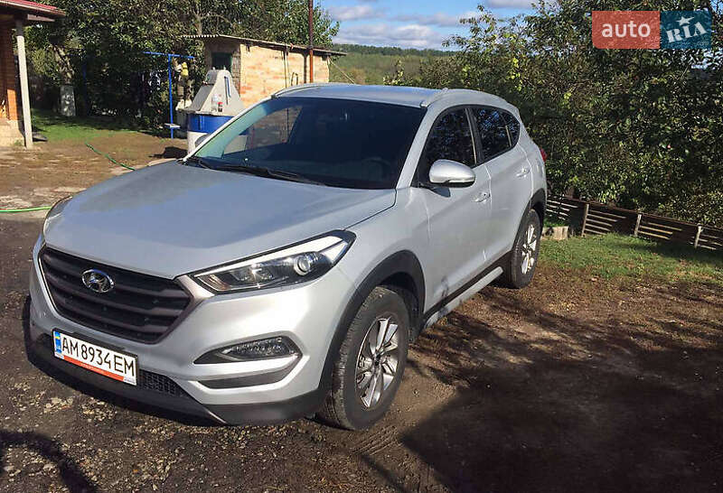 Внедорожник / Кроссовер Hyundai Tucson 2017 в Черновцах фото 4 Внедорожник / Кроссовер Hyundai Tucson 2017 в Черновцах