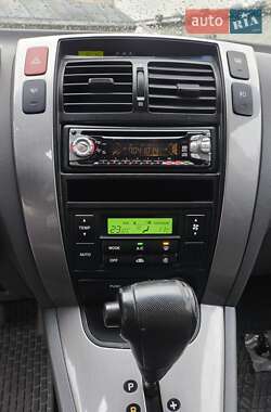 Позашляховик / Кросовер Hyundai Tucson 2005 в 