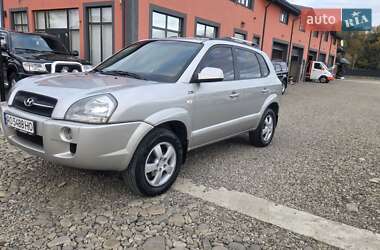 Внедорожник / Кроссовер Hyundai Tucson 2006 в  фото 4 Внедорожник / Кроссовер Hyundai Tucson 2006 в