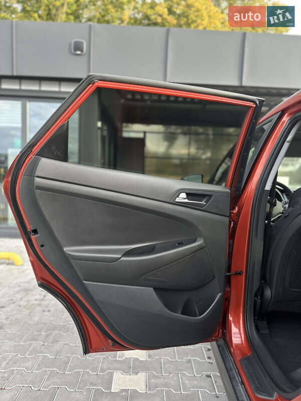 Внедорожник / Кроссовер Hyundai Tucson 2016 в Владимире фото 73 Внедорожник / Кроссовер Hyundai Tucson 2016 в Владимире