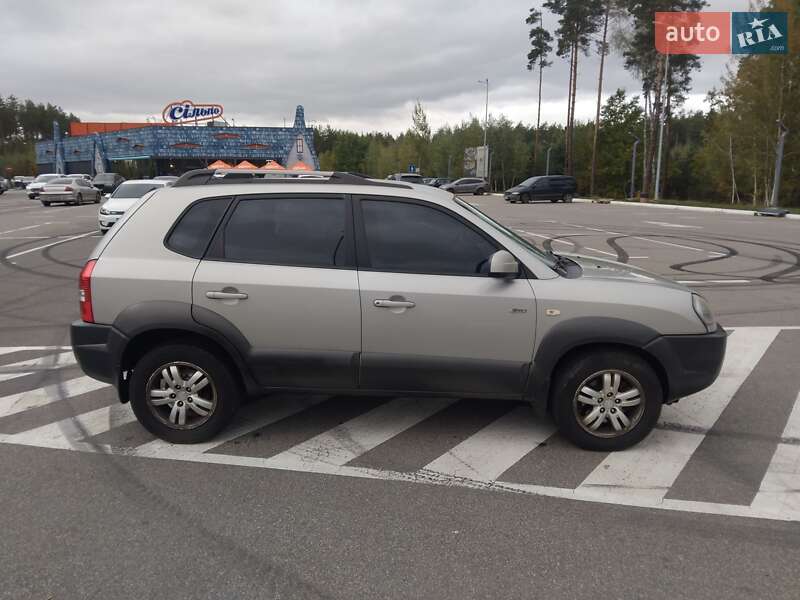 Внедорожник / Кроссовер Hyundai Tucson 2008 в Киеве