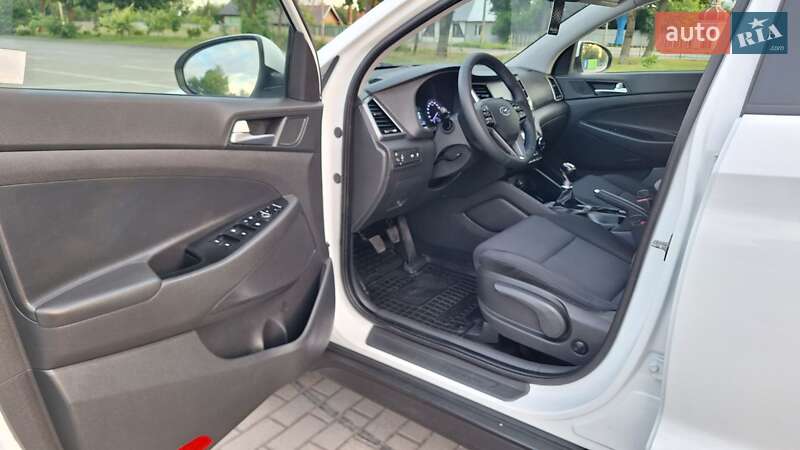 Внедорожник / Кроссовер Hyundai Tucson 2016 в Коломые фото 50 Внедорожник / Кроссовер Hyundai Tucson 2016 в Коломые