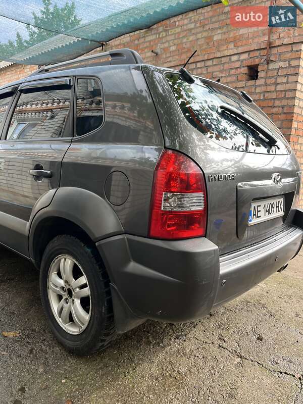 Позашляховик / Кросовер Hyundai Tucson 2007 в Нікополі фото 5 Позашляховик / Кросовер Hyundai Tucson 2007 в Нікополі