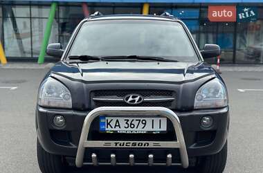Внедорожник / Кроссовер Hyundai Tucson 2008 в 