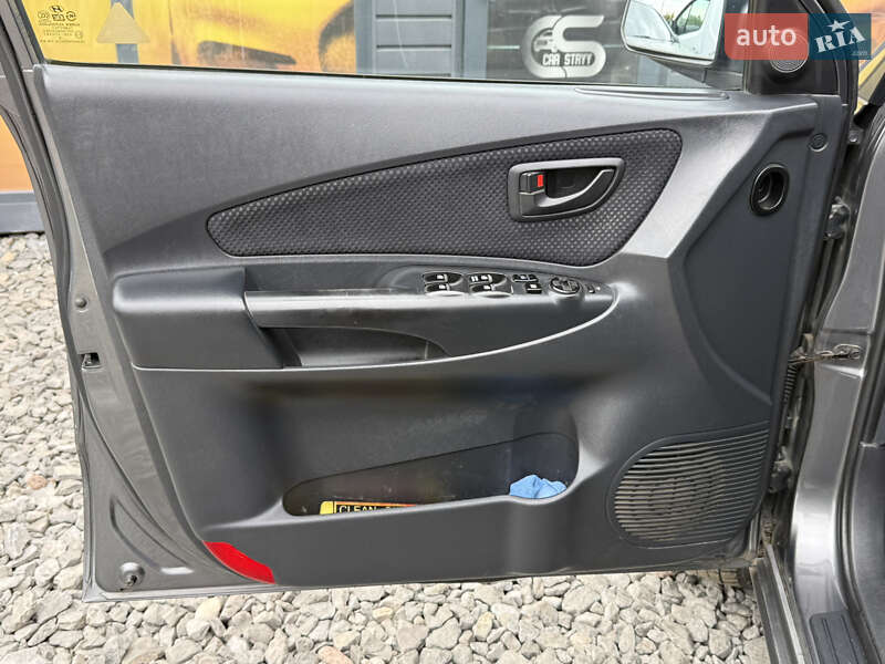 Позашляховик / Кросовер Hyundai Tucson 2009 в Стрию