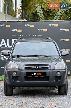 Внедорожник / Кроссовер Hyundai Tucson 2009 в 