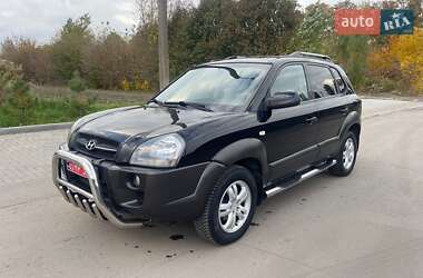 Позашляховик / Кросовер Hyundai Tucson 2006 в 