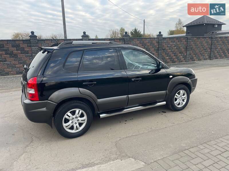 Внедорожник / Кроссовер Hyundai Tucson 2006 в Ровно