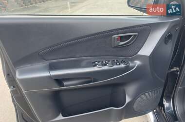 Позашляховик / Кросовер Hyundai Tucson 2006 в 