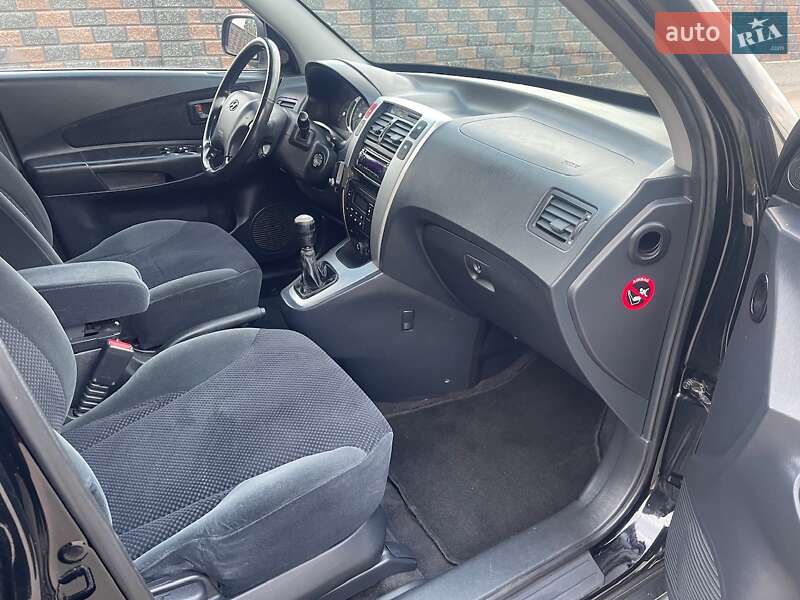 Внедорожник / Кроссовер Hyundai Tucson 2006 в Ровно