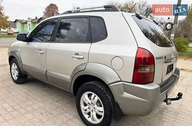 Внедорожник / Кроссовер Hyundai Tucson 2007 в 