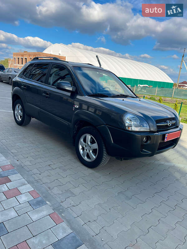 Внедорожник / Кроссовер Hyundai Tucson 2008 в Луцке фото 7 Внедорожник / Кроссовер Hyundai Tucson 2008 в Луцке