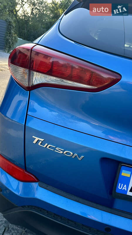 Позашляховик / Кросовер Hyundai Tucson 2017 в Києві