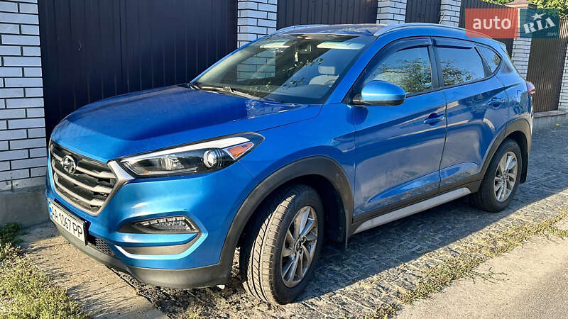 Позашляховик / Кросовер Hyundai Tucson 2017 в Києві
