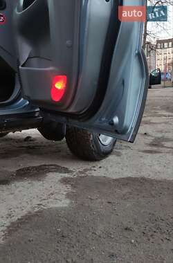 Внедорожник / Кроссовер Hyundai Tucson 2006 в 