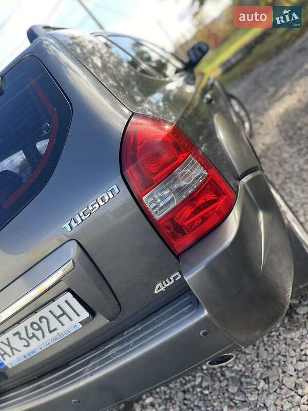 Внедорожник / Кроссовер Hyundai Tucson 2008 в Харькове фото 17 Внедорожник / Кроссовер Hyundai Tucson 2008 в Харькове