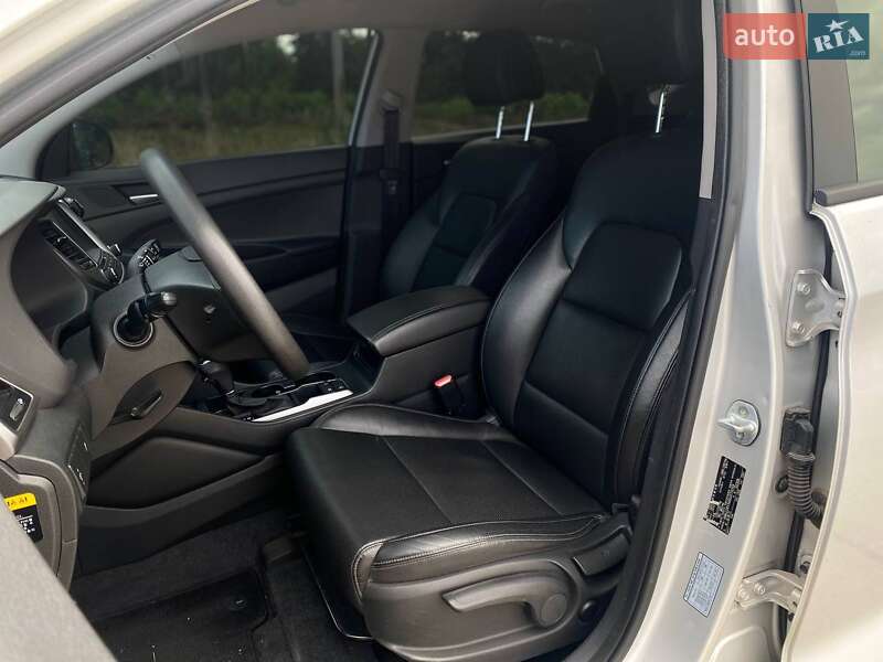Внедорожник / Кроссовер Hyundai Tucson 2016 в Киеве фото 14 Внедорожник / Кроссовер Hyundai Tucson 2016 в Киеве