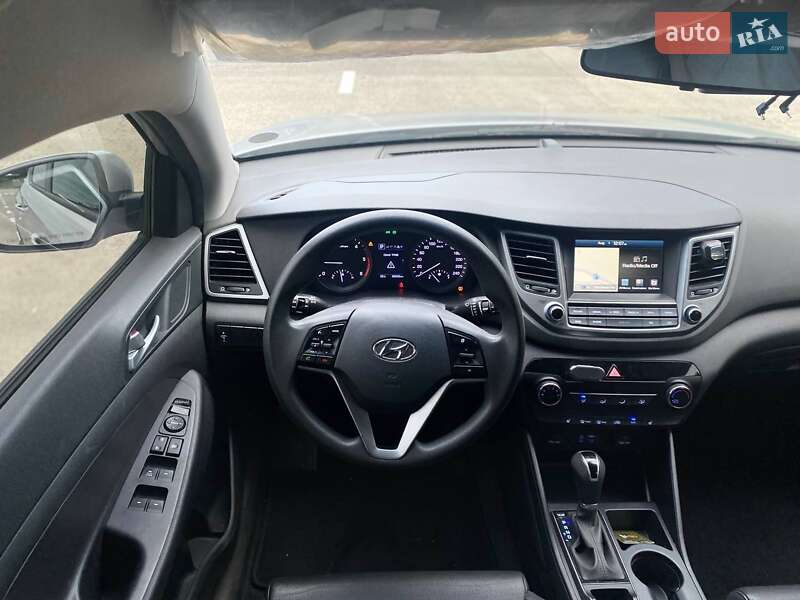 Внедорожник / Кроссовер Hyundai Tucson 2016 в Киеве фото 22 Внедорожник / Кроссовер Hyundai Tucson 2016 в Киеве