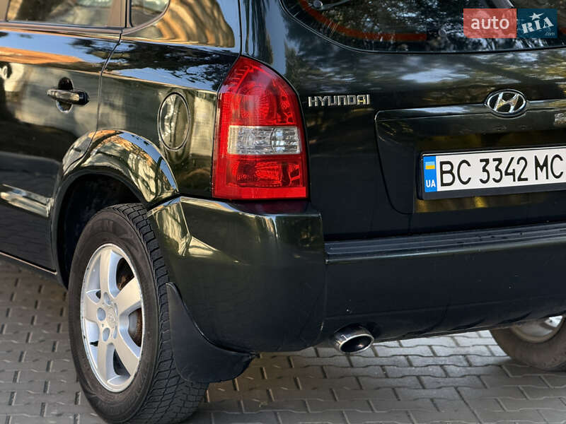 Позашляховик / Кросовер Hyundai Tucson 2005 в Львові