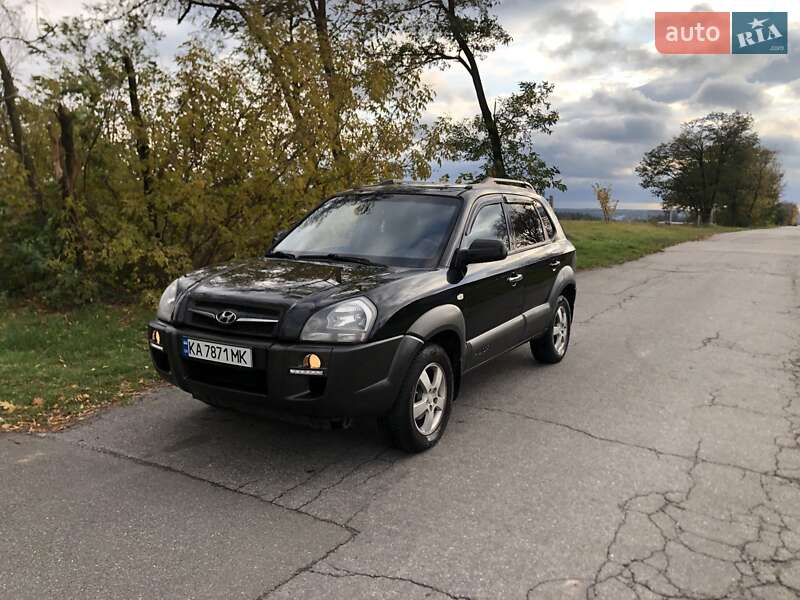 Внедорожник / Кроссовер Hyundai Tucson 2008 в Киеве фото 4 Внедорожник / Кроссовер Hyundai Tucson 2008 в Киеве