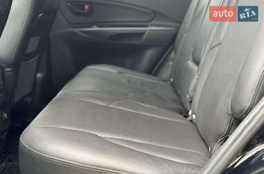 Внедорожник / Кроссовер Hyundai Tucson 2006 в 