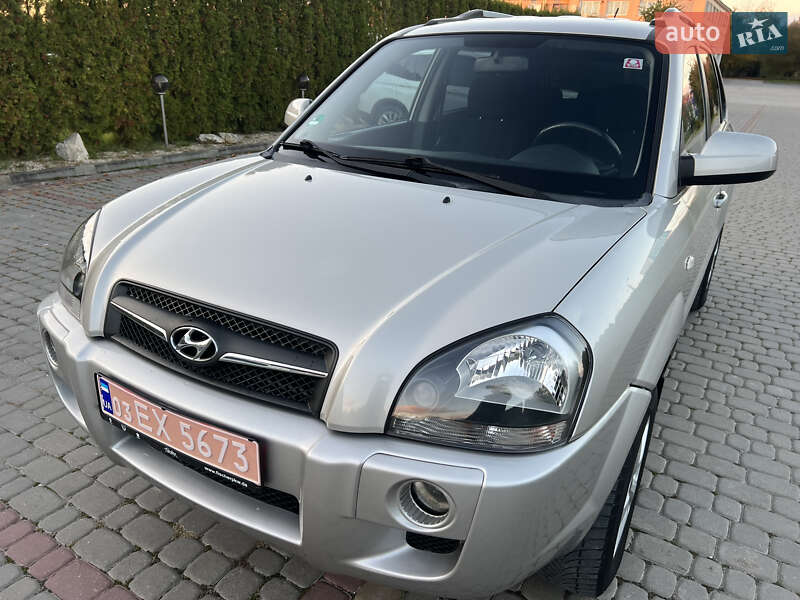 Позашляховик / Кросовер Hyundai Tucson 2008 в Дунаївцях фото 3 Позашляховик / Кросовер Hyundai Tucson 2008 в Дунаївцях