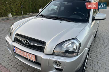 Внедорожник / Кроссовер Hyundai Tucson 2008 в 