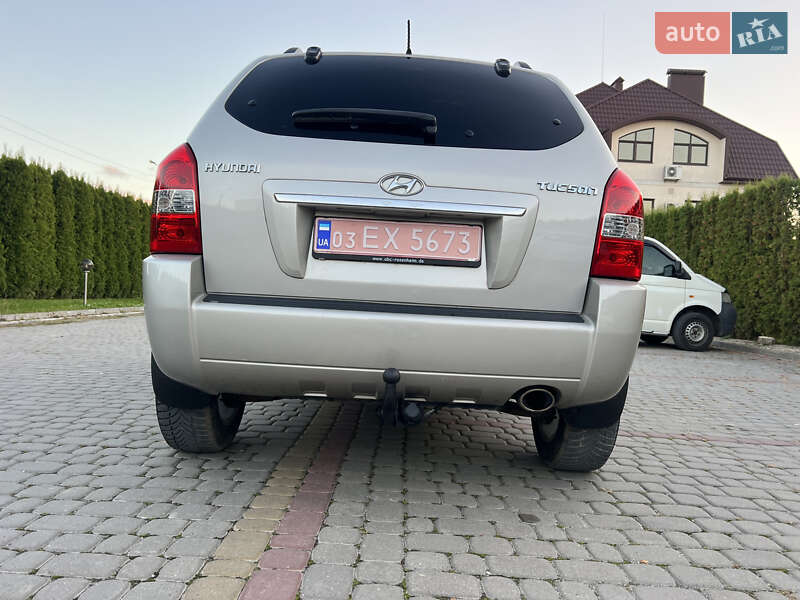 Позашляховик / Кросовер Hyundai Tucson 2008 в Дунаївцях фото 19 Позашляховик / Кросовер Hyundai Tucson 2008 в Дунаївцях