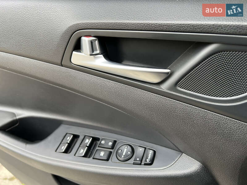 Внедорожник / Кроссовер Hyundai Tucson 2018 в Белгороде-Днестровском фото 48 Внедорожник / Кроссовер Hyundai Tucson 2018 в Белгороде-Днестровском