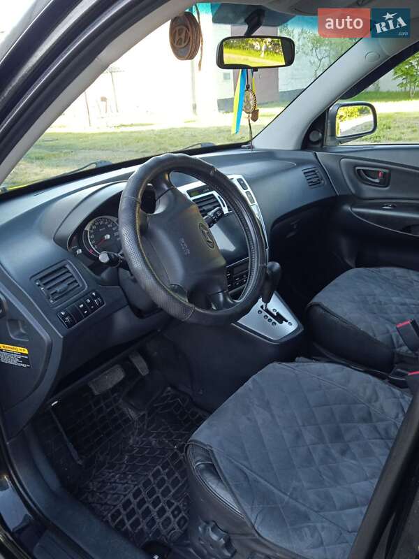 Внедорожник / Кроссовер Hyundai Tucson 2007 в Раздельной