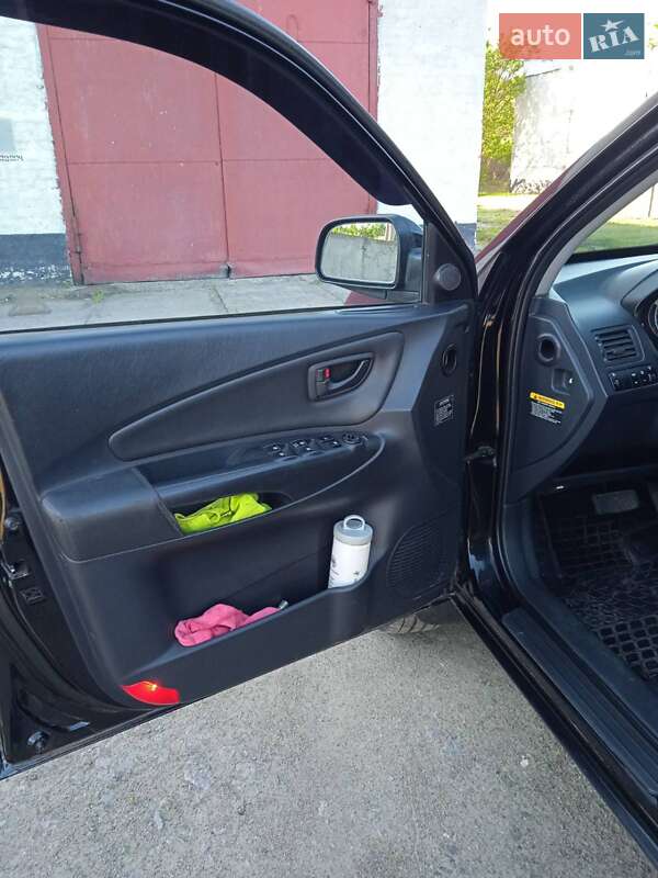 Внедорожник / Кроссовер Hyundai Tucson 2007 в Раздельной