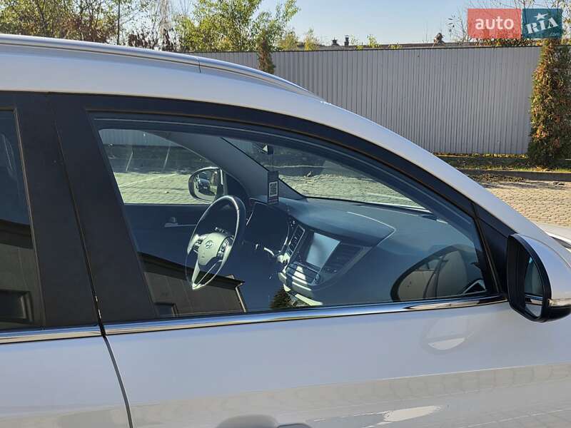 Внедорожник / Кроссовер Hyundai Tucson 2016 в Ивано-Франковске