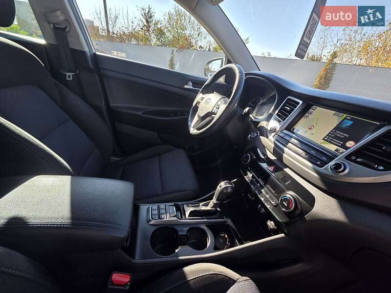 Внедорожник / Кроссовер Hyundai Tucson 2016 в Ивано-Франковске