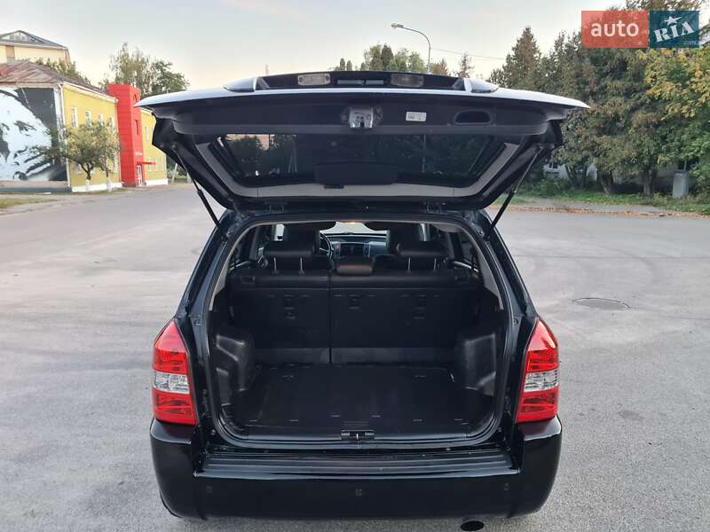 Позашляховик / Кросовер Hyundai Tucson 2006 в Шостці