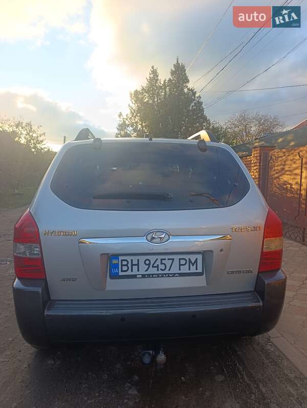 Позашляховик / Кросовер Hyundai Tucson 2004 в Роздільній фото 4 Позашляховик / Кросовер Hyundai Tucson 2004 в Роздільній