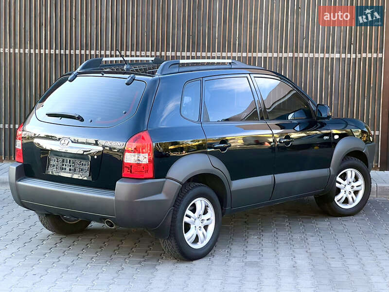 Внедорожник / Кроссовер Hyundai Tucson 2007 в Днепре фото 3 Внедорожник / Кроссовер Hyundai Tucson 2007 в Днепре