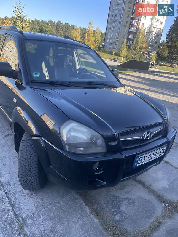 Позашляховик / Кросовер Hyundai Tucson 2008 в Славуті фото 6 Позашляховик / Кросовер Hyundai Tucson 2008 в Славуті