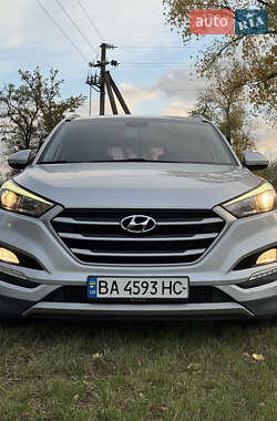 Внедорожник / Кроссовер Hyundai Tucson 2016 в Кропивницком
