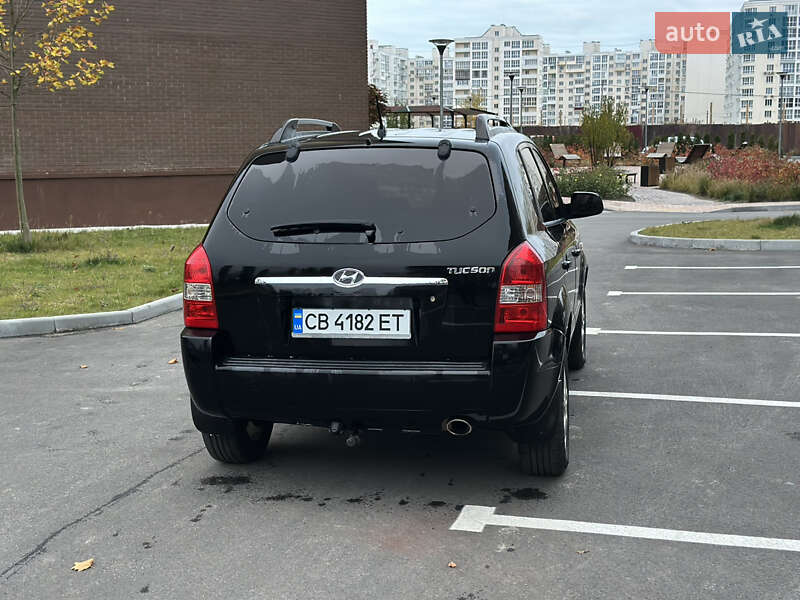 Внедорожник / Кроссовер Hyundai Tucson 2005 в Чернигове