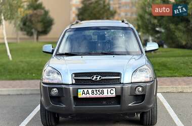 Внедорожник / Кроссовер Hyundai Tucson 2008 в 
