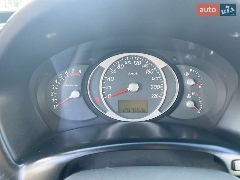 Внедорожник / Кроссовер Hyundai Tucson 2008 в Балаклее фото 12 Внедорожник / Кроссовер Hyundai Tucson 2008 в Балаклее