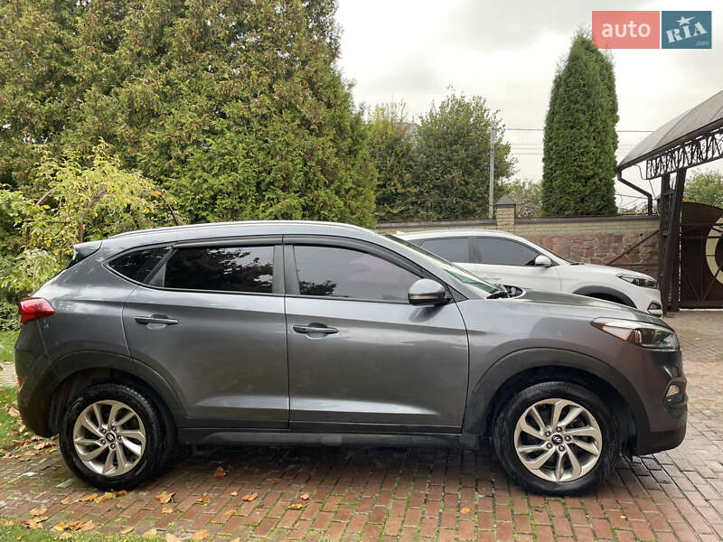 Внедорожник / Кроссовер Hyundai Tucson 2015 в Борисполе