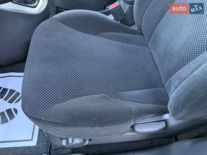 Позашляховик / Кросовер Hyundai Tucson 2009 в Гнівані