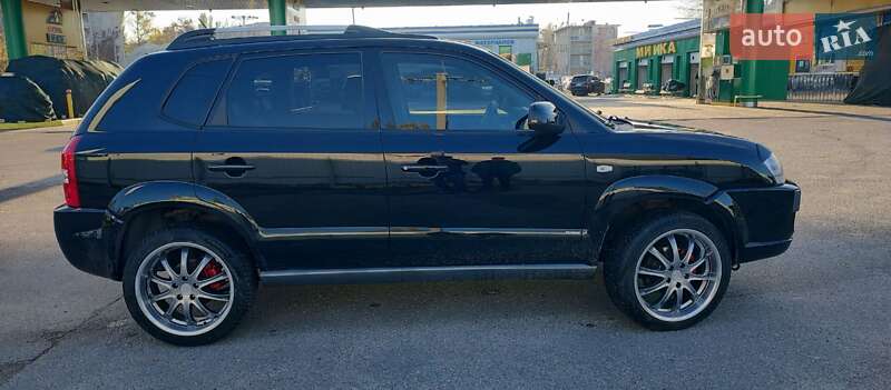 Внедорожник / Кроссовер Hyundai Tucson 2005 в Харькове фото 6 Внедорожник / Кроссовер Hyundai Tucson 2005 в Харькове