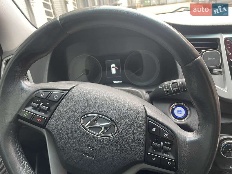 Внедорожник / Кроссовер Hyundai Tucson 2017 в Киеве