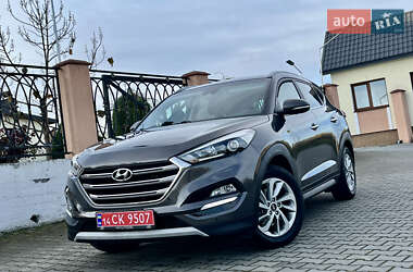 Внедорожник / Кроссовер Hyundai Tucson 2017 в 