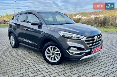 Внедорожник / Кроссовер Hyundai Tucson 2017 в 